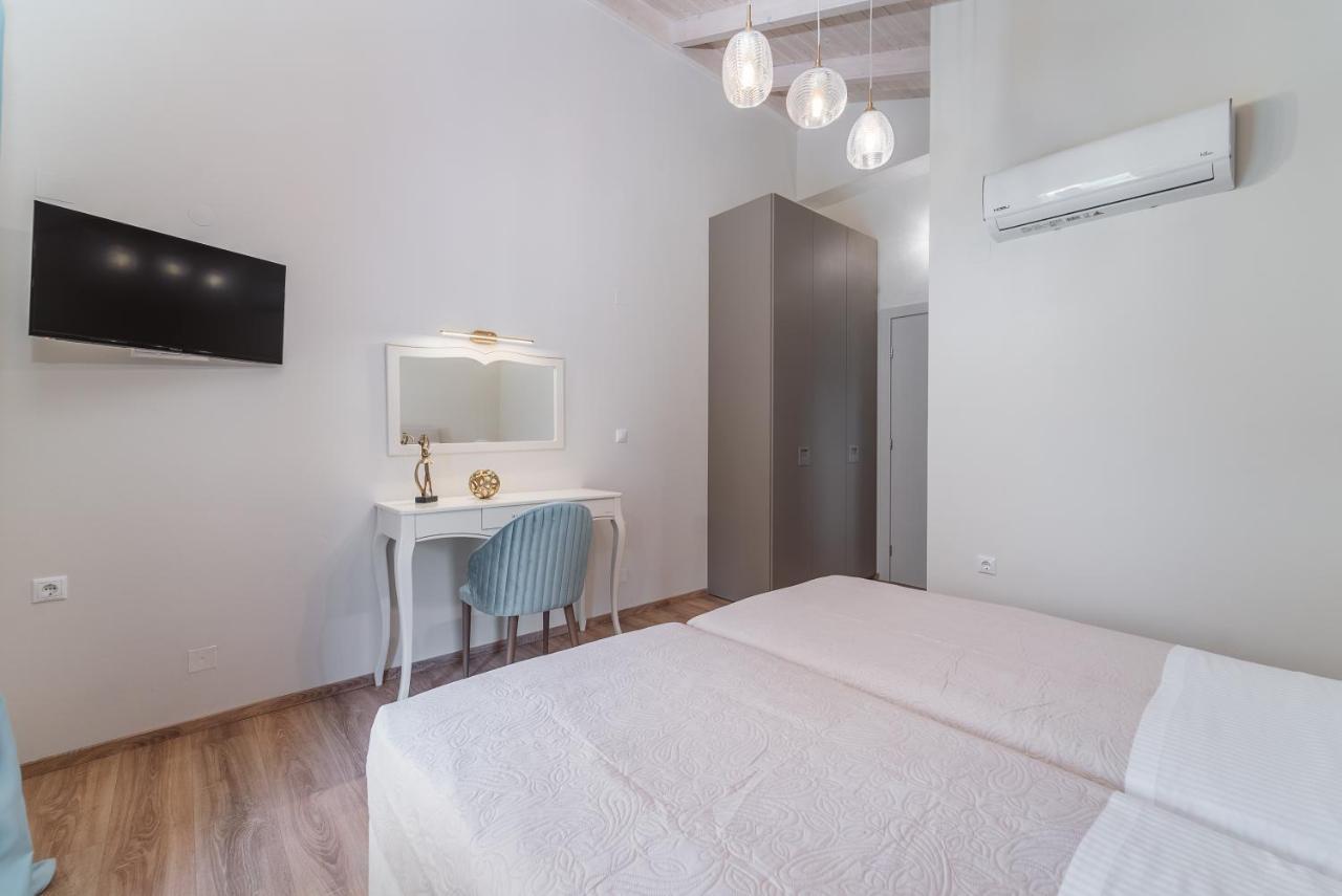 נידרי Vincenzo Suites מראה חיצוני תמונה