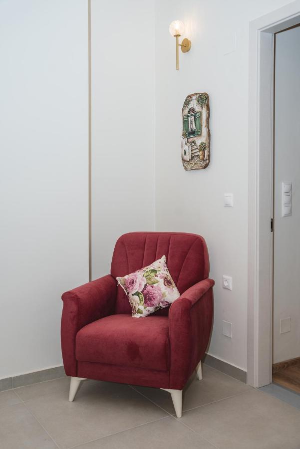 נידרי Vincenzo Suites מראה חיצוני תמונה