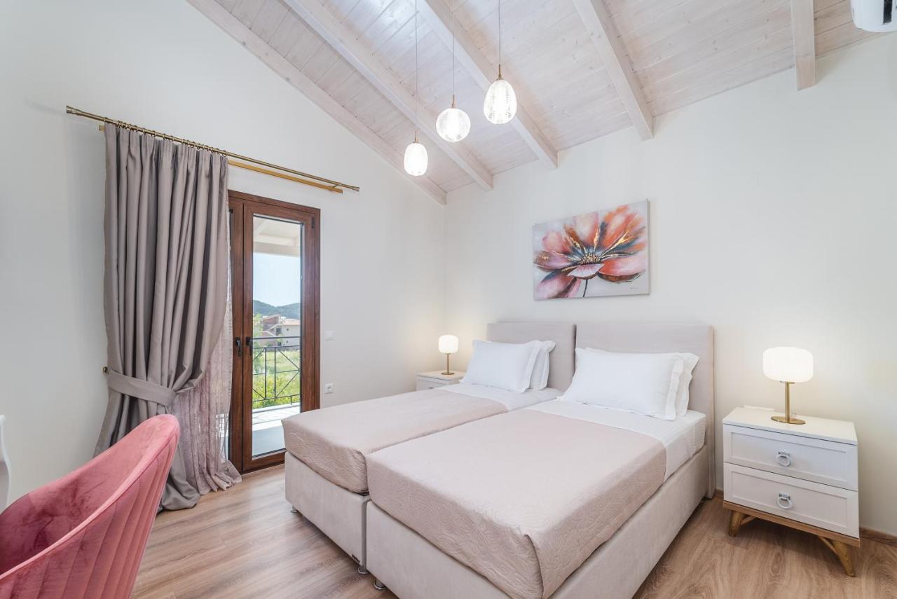 נידרי Vincenzo Suites מראה חיצוני תמונה